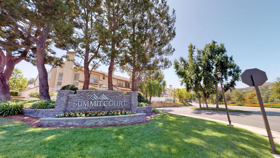 Summit Court Anaheim Hills Entrance