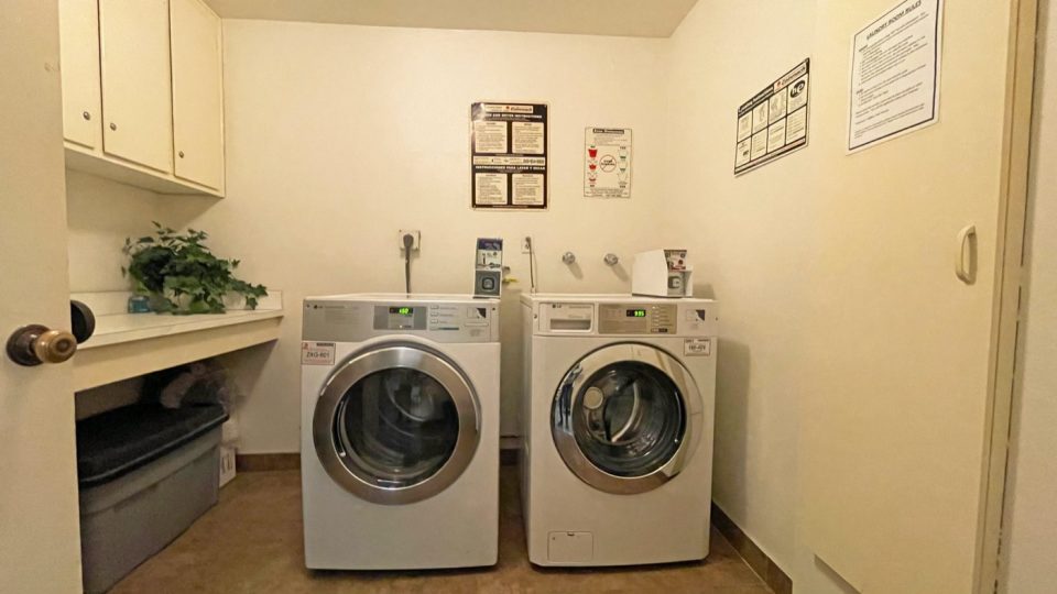 3290 6th Ave Floor 2 Laundry Room