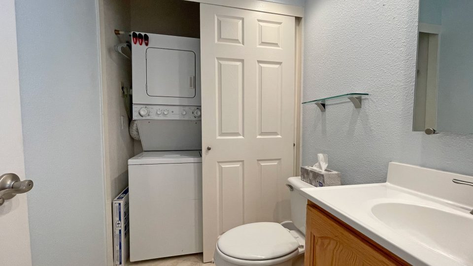 3767 Grim Ave unit 2 bathroom laundry closet