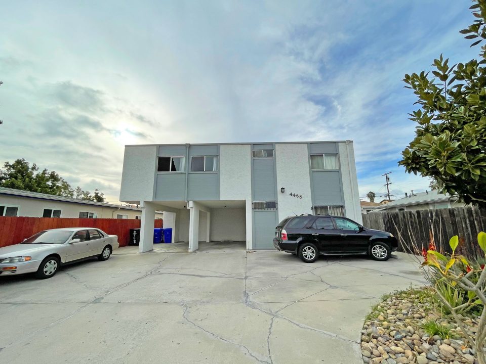 Normal Heights Condo 4468 36th St San Diego, CA 92116 Building Exterior