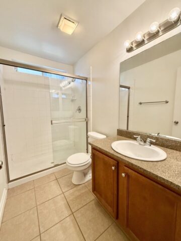 1756-essex-st-unit-305-san-diego_bathroom-2_IMG_5289
