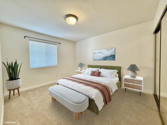 1756-essex-st-unit-305-san-diego_bedroom-1_IMG_5308