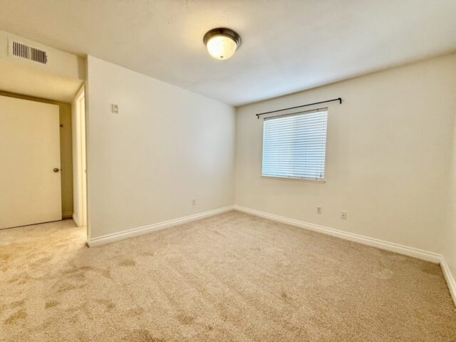 1756-essex-st-unit-305-san-diego_bedroom-1_IMG_5309
