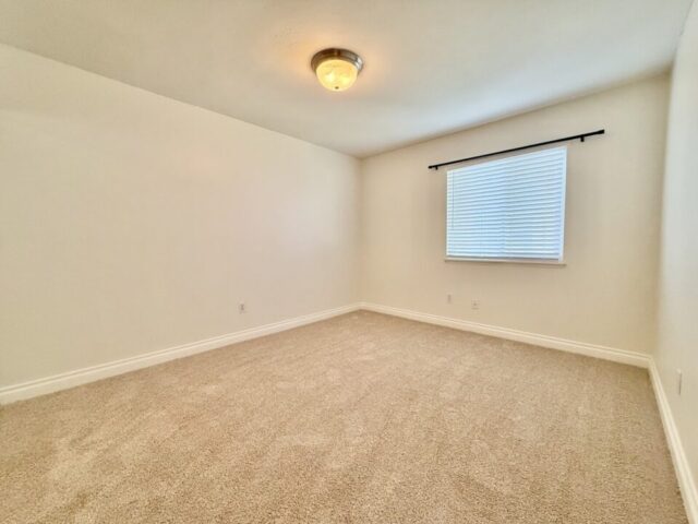 1756-essex-st-unit-305-san-diego_bedroom-2_IMG_5297