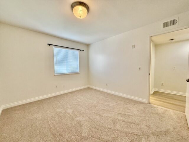 1756-essex-st-unit-305-san-diego_bedroom-2_IMG_5301