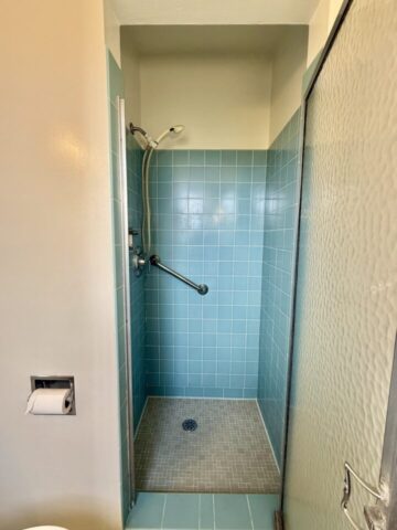 2235-milton-ct-san-diego-ca_bathroom-primary_5474