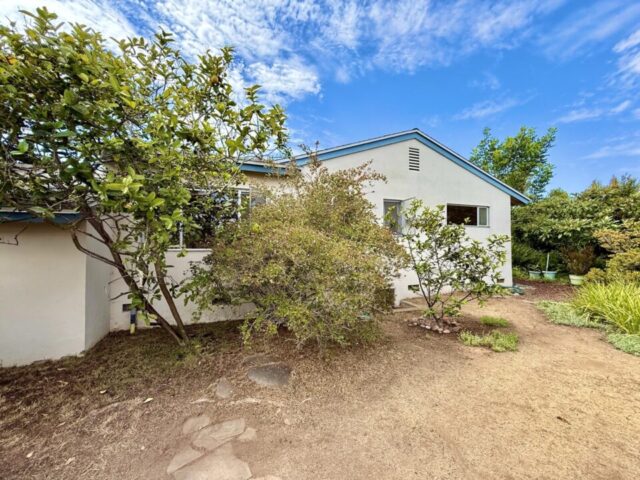 2235-milton-ct-san-diego-ca_exerior-side_5516